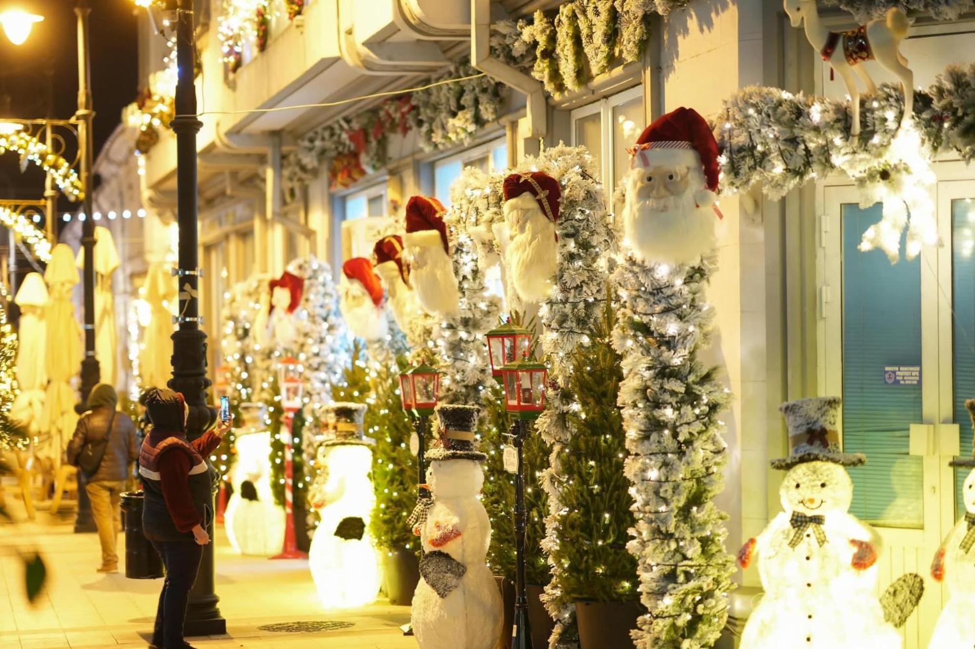 Craiova - Cazare Экстерьер фото
